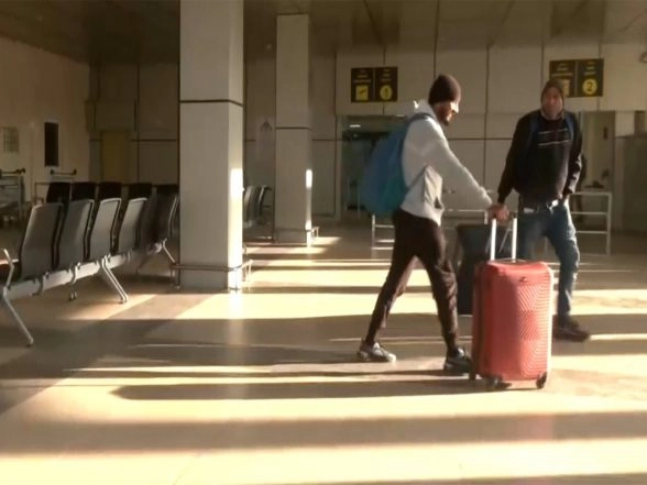 India News | J-K: IndiGo Cancels Three Flights in Jammu, Disrupting Passenger Travel Plans