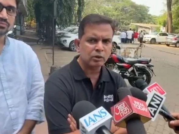 India News | AAP Chief Amit Palekar Blames Goa Government for Arpora Fire Tragedy, Demands CM's Resignation