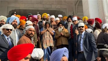 India News | Delhi CM Rekha Gupta, 6 BJP Ministers Visit Golden Temple to Offer Prayers on 350th Commemorations