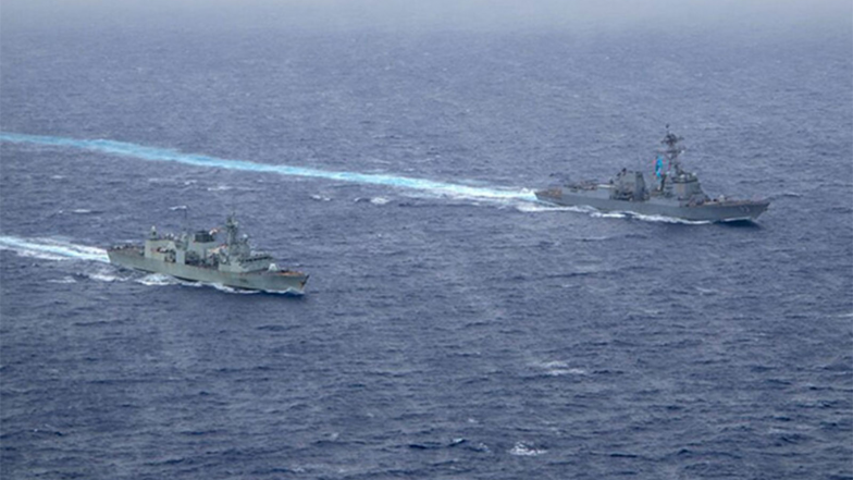 World News | China Fires Flares at Philippine Patrol Aircraft over Disputed South China Sea