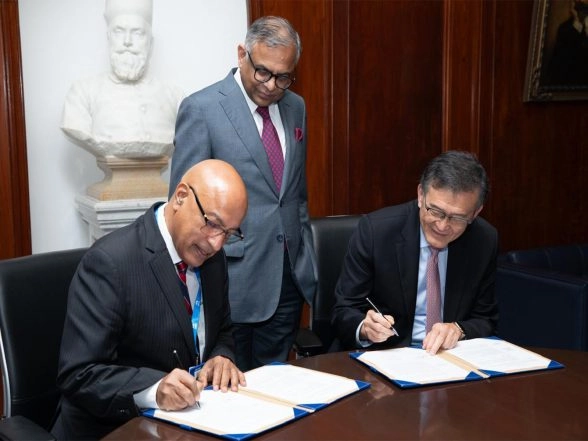 Business News | Tata, Intel Sign MoU to Explore Strategic Collaboration for Semiconductor and AI Development