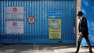 World News | Israel Raids UNRWA Jerusalem Headquarters, Replaces UN Flag with Theirs