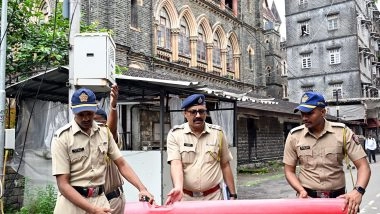 India News | Mumbai: Mulund Police Register FIR Against 367 for Allegedly Obtaining Fake Birth Certificates