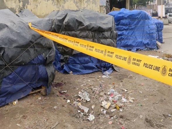 India News | Multiple Schools in Delhi Receive Bomb Threats, Students Evacuated Safely