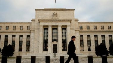 World News | US Fed Meet: Powell-led FOMC Trims Key Rate by 25 Bps, Taking It to Lowest Level Since 2022