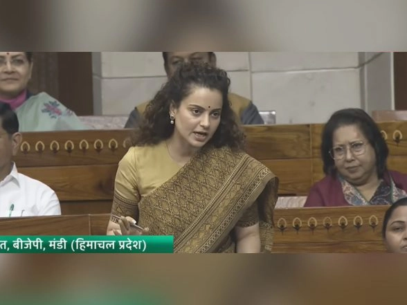 India News | 'PM Modi Hacks Hearts, Not Votes': Kangana Ranaut Apologises to Brazilian Woman, Calls Rahul Gandhi's Vote Theft Allegations 'baseless'