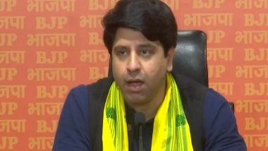 Shehzad Poonawalla Slams MP for Smoking E-cigarette in Parliament, Demands Action from TMC