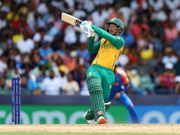 Sports News | Quinton's Fiery 90, Late Blitz from Donovan-Miller Take SA to 213/4 Against India in 2nd T20I
