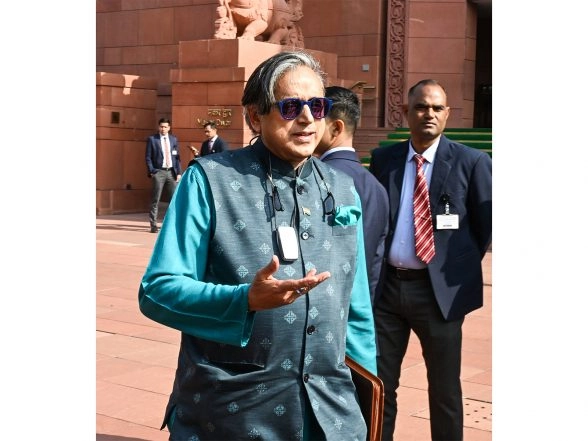 India News | Shashi Tharoor Skips Congress MPs Meet , Sources Say Party Was Informed of Absence