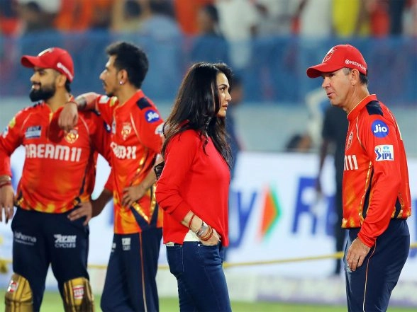 Sports News | Ricky Ponting Explains PBKS' Major Overseas Releases Ahead of IPL 2026 Auction