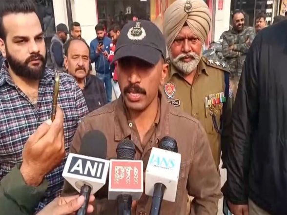 India News | Punjab: Several Amritsar Schools Receive Hoax Bomb Threats, Investigation Underway