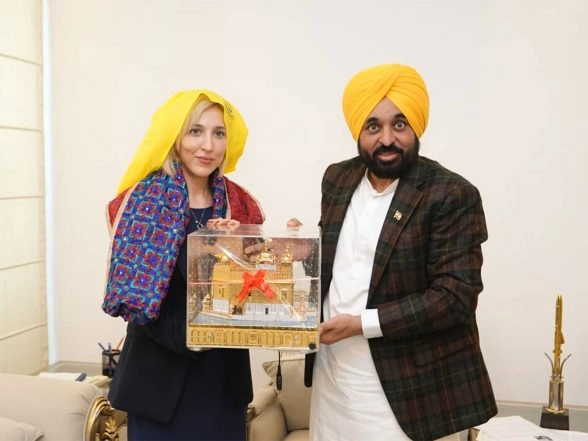 India News | Punjab CM Bhagwant Mann Bats for Strategic Tie-up with UK to Develop State as Hub of Manufacturing
