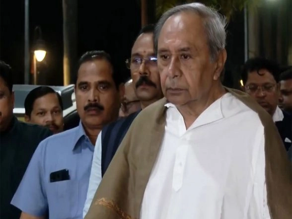 India News | Former Odisha CM Naveen Patnaik Announces to Forgo Salary and Allowances Hike for LoP