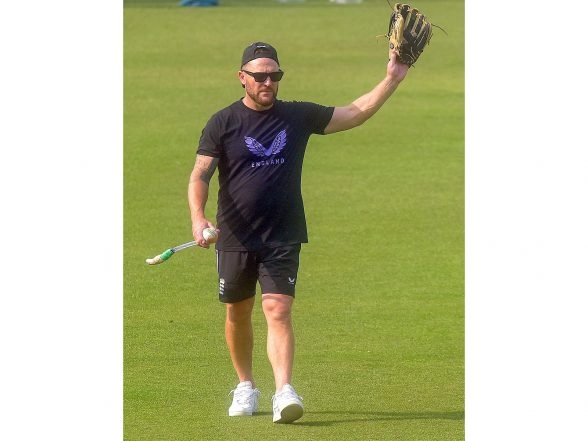 Sports News | No Knee-jerk Reactions: McCullum Defends England Batters Ahead of Adelaide Test