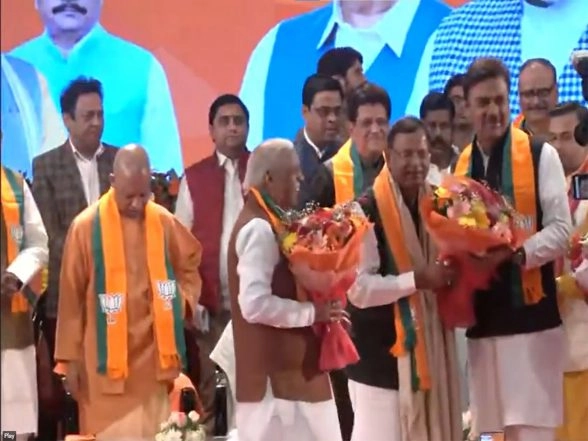 LatestLY - Politics - News Image