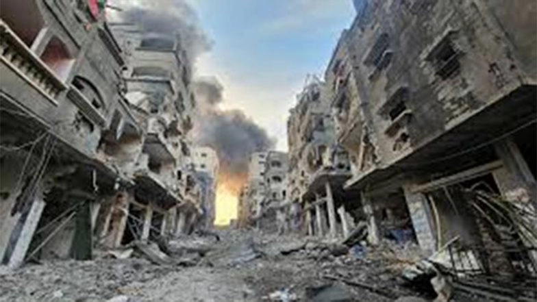 World News | Hamas Says Israeli Strike Killed Senior Commander Raed Saad Amid Ceasefire