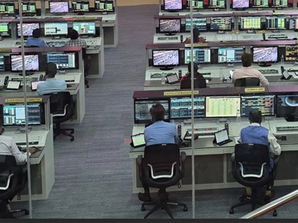 Business News | India's Services Exports Still Strong but Losing Momentum in Recent Years: Report