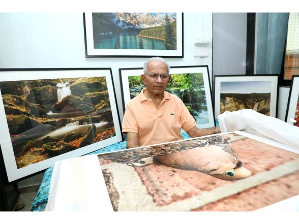 Business News | Wildlife Photography in the Age of AI: Prakash Desai's Journey of Patience, Purity and Passion