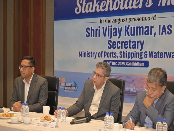 India News | MoPSW Secy Vijay Kumar Inaugurates and Lays Foundation Stone for Developmental Projects Worth Rs 193 Crore of Deendayal Port Authority, Kandla