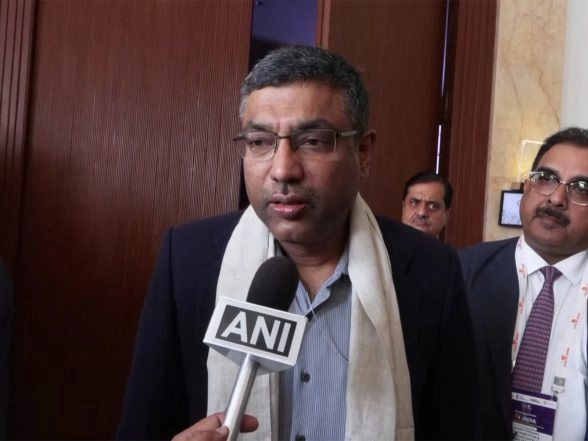 Business News | Commercial Semiconductor Production Expected in Coming Weeks: MeitY Secretary