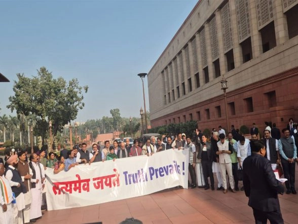 India News | Opposition MPs Protest in Parliament Premises over National Herald Case