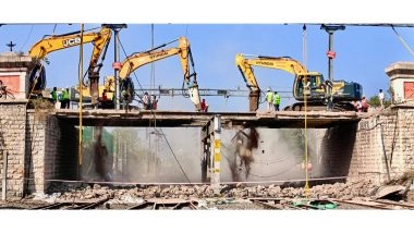 India News | Maharashtra: Central Railway Successfully Dismantles 103-year-old Railway Over Bridge at Solapur Yard