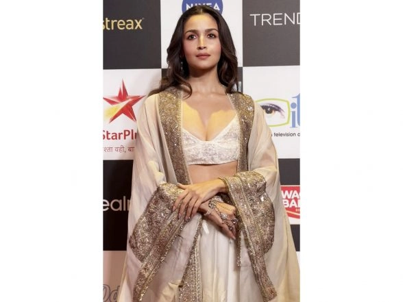 Entertainment News | Alia Bhatt Makes Stylish Appearance at ITA Awards 2025