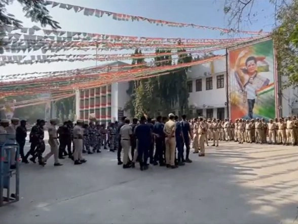 India News | Security Heightened Ahead of Congress Protest Against BJP in Hyderabad over National Herald Case