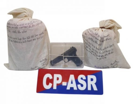 India News | Amritsar Police Busts Cross-border Narco Smuggling Cartel, Arrests 3