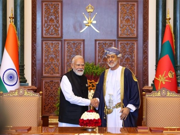World News | PM Modi Visit to Oman Concludes with CEPA, MoUs in Maritime, Agriculture, Education