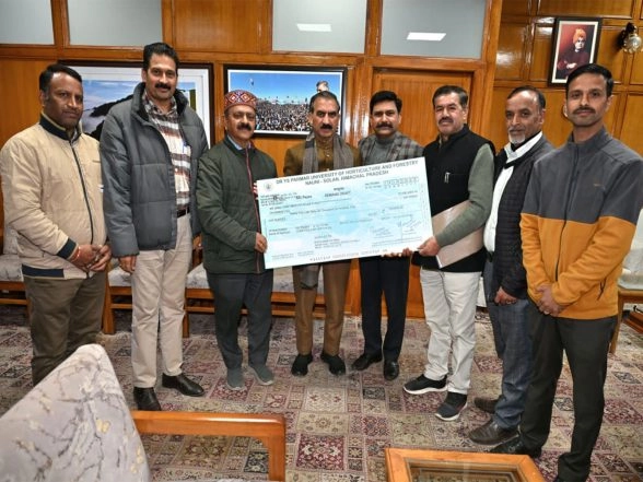 India News | Himachal Pradesh: Nauni Horticulture University Staff Donates One Day's Salary to CM Relief Fund