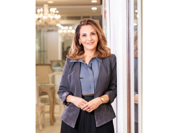 Business News | Poonam Soni's "BraceWatch" with Art by Nawaz Modi Singhania Creates a Fashion Storm