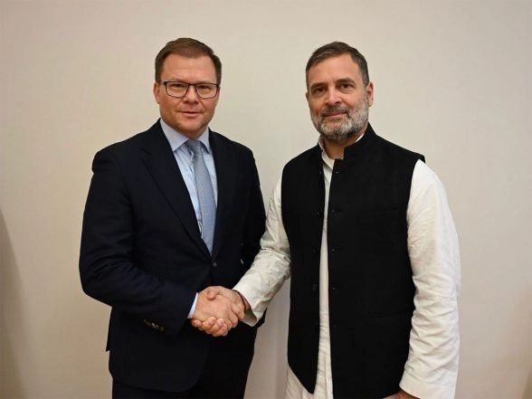 World News | Rahul Gandhi Meets German Environment Minister in Berlin, Discusses Climate Challenges Across World
