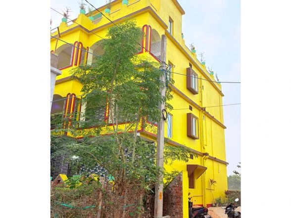 India News | Odisha Vigilance Raids Premises of Forest Ranger in Jagatsinghpur