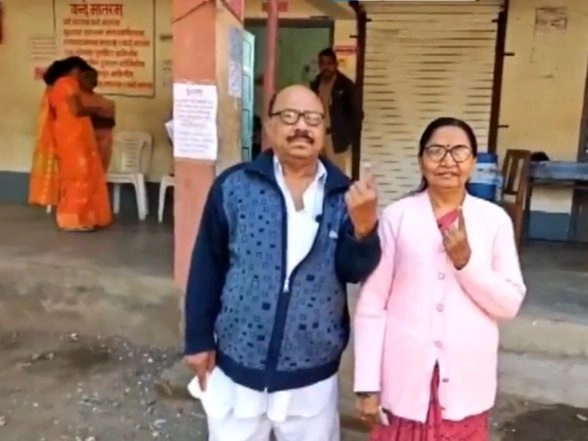 India News | Maharashtra: Polling Underway for Washim Municipal Council Elections