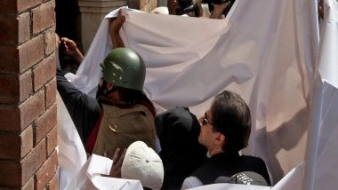 World News | Former Pak PM Imran Khan, Wife Bushra Bibi Sentenced to 17 Years in Toshakhana Case