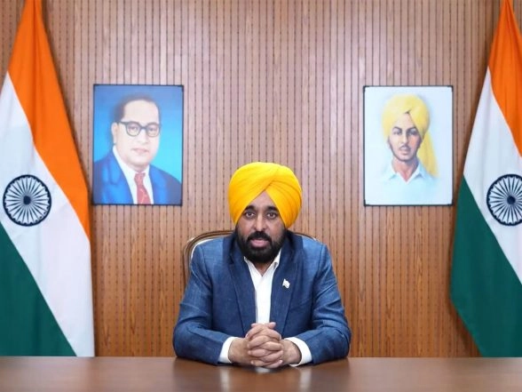 India News | Punjab CM Bhagwant Mann Announces Sikh Martyrdom Week, Honours Guru Gobind Singh Ji's Sacrifices