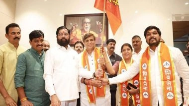 India News | Congress Rebel Leader Aba Bagul Joins Shiv Sena Ahead of Civic Polls, Major Setback for Congress