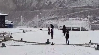 India News | J-K: Sonamarg Witnesses Fresh Spell of Snow, Cold Wave Persists in Srinagar
