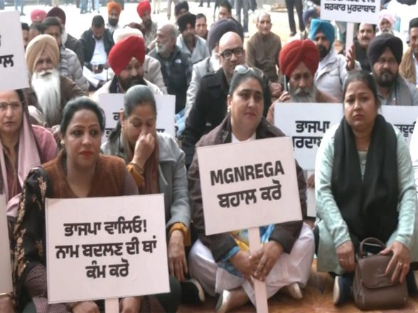 India News | Punjab Pradesh Congress Committee Protest Against VB-G RAM G Bill in Mohali