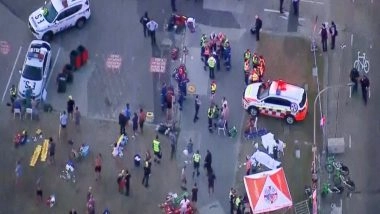 World News | Australians Honour Victims of Bondi Beach Terror Attack at Jewish Festival