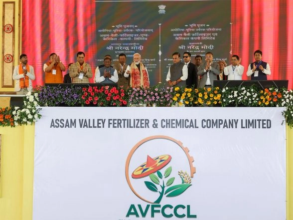 India News | PM Modi's Foundation for Ammonia Urea Fertilizer Project to Push Assam's Development Towards a New Horizon: CM Himanta Biswa Sarma