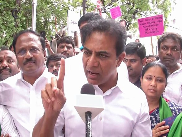India News | KCR Accuses Centre, Telangana Govt of Betraying State, Alleges Injustice to Palamuru, Neglect of Irrigation Projects