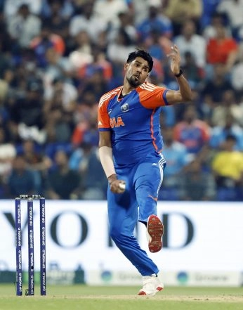 Sports News | Team India and KKR Speedster Harshit Rana Celebrates 24th Birthday