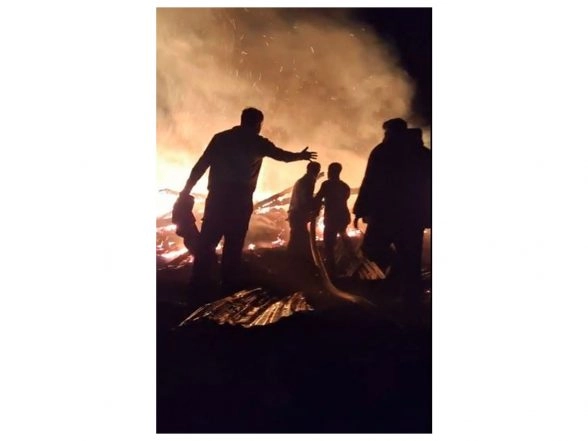 India News | J-K: Fire Erupts in Chowkibal's Manchatir Area, Damages Two Houses