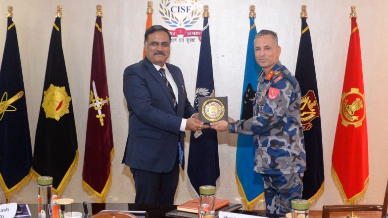 World News | CISF Organises Study Programme for Nepal Armed Police Force Officers