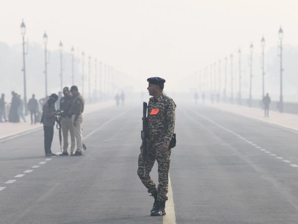 India News | Delhi Fortified for Republic Day as 53 CAPF Companies to Fan out Across the Capital