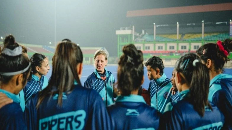 Sports News | SG Pipers Coach Sofie Gierts Praises Fearless Young Indian Talent Ahead of HIL 2025/26 Season