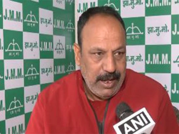 India News | Both Rahul Gandhi and Priyanka Have Qualities to Be Prime Minister: JMM Spokesperson Manoj Pandey