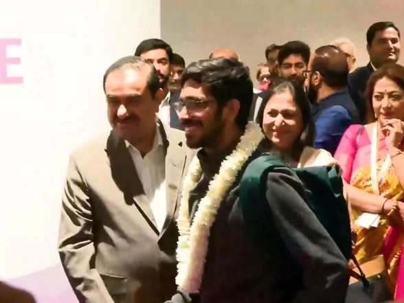 India News | Maharashtra: Gautam Adani Welcomes Passengers as Navi Mumbai International Airport Commenced Its Operations